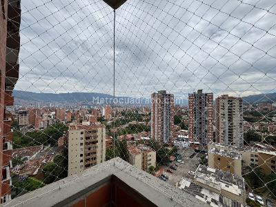 Apartamento en venta en Calasanz, Medellín · foto 9 de 20