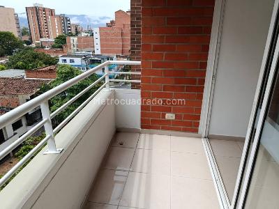 Apartamento de 3 alcobas en arriendo en Los Colores, Medellín, 90 m² · foto 14 de 14