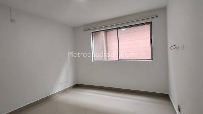 Apartamento de 2 alcobas en arriendo en Laureles, Medellín, 60 m² · foto 12 de 17