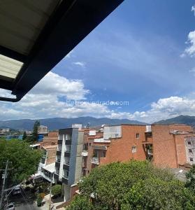 Apartaestudio en arriendo en El Dorado, Envigado · foto 4 de 5