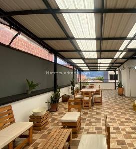 Apartaestudio en arriendo en El Dorado, Envigado · foto 5 de 5