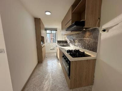 Apartamento de 3 alcobas en arriendo en Loma De Los Bernal, Medellín, 88 m² · foto 7 de 20