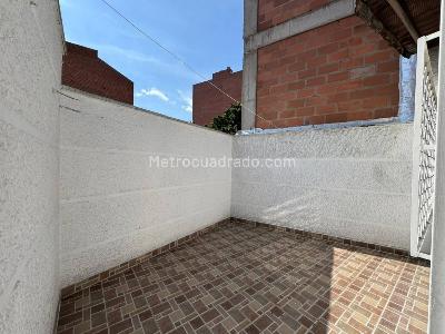 Casa de 3 alcobas en arriendo en Calasanz, Medellín, 140 m² · foto 15 de 17