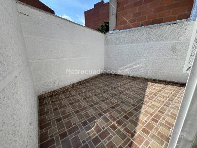 Casa de 3 alcobas en arriendo en Calasanz, Medellín, 140 m² · foto 17 de 17