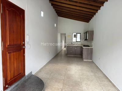 Apartamento de 3 alcobas en venta en El Diamante, Medellín, 86 m² · foto 5 de 20