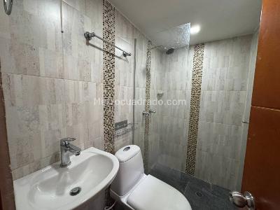 Apartamento de 3 alcobas en venta en El Diamante, Medellín, 86 m² · foto 6 de 20
