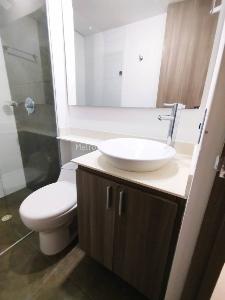 Apartamento de 2 alcobas en arriendo en San German, Medellín, 65 m² · foto 7 de 14