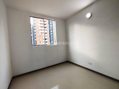 Apartamento de 2 alcobas en arriendo en San German, Medellín, 65 m² · foto 10 de 14