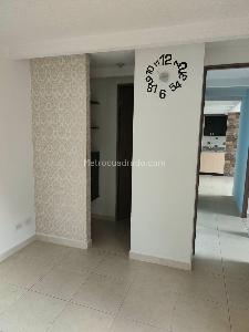 Apartamento de 3 alcobas en arriendo en Calasanz, Medellín, 70 m² · foto 3 de 13