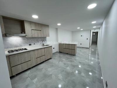 Apartamento de 2 alcobas en arriendo en Belen Rincon, Medellín, 70 m² · foto 2 de 20
