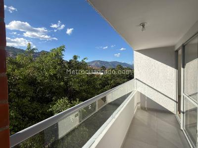 Apartamento de 2 alcobas en venta en La Pilarica, Medellín, 67 m² · foto 5 de 20