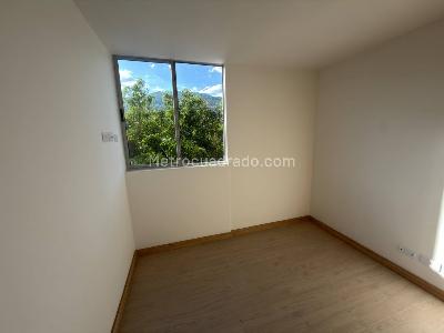 Apartamento de 2 alcobas en venta en La Pilarica, Medellín, 67 m² · foto 6 de 20