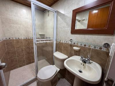 Casa de 3 alcobas en arriendo en Calasanz, Medellín, 140 m² · foto 8 de 17