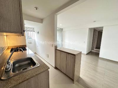 Apartamento de 3 alcobas en arriendo en Santa Ana, Bello, 70 m² · foto 3 de 20