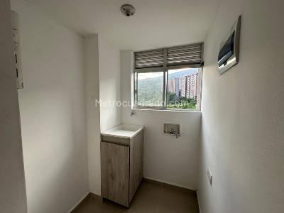 Apartamento de 3 alcobas en arriendo en Santa Ana, Bello, 70 m² · foto 7 de 20