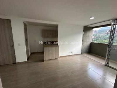 Apartamento de 3 alcobas en arriendo en Santa Ana, Bello, 70 m² · foto 9 de 20