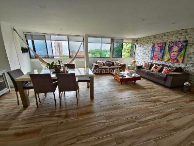 Apartamento de 4 alcobas en venta en La Abadia, Medellín, 250 m² · foto 7 de 18