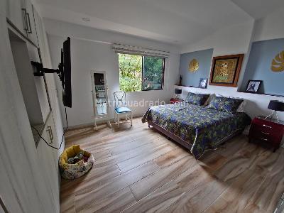 Apartamento de 4 alcobas en venta en La Abadia, Medellín, 250 m² · foto 9 de 18