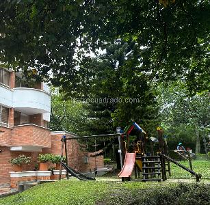 Apartamento en venta en El Poblado Provenza, Medellín · foto 19 de 20