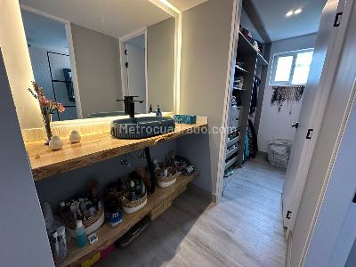 Apartamento en venta en El Poblado Provenza, Medellín · foto 10 de 20