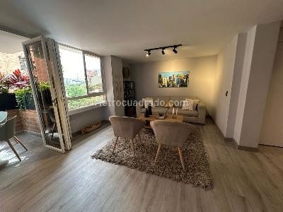Apartamento en venta en El Poblado Provenza, Medellín · foto 3 de 20