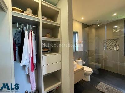 Casa de 5 alcobas en venta en Alto De Las Palmas, Envigado, 350 m² · foto 14 de 20