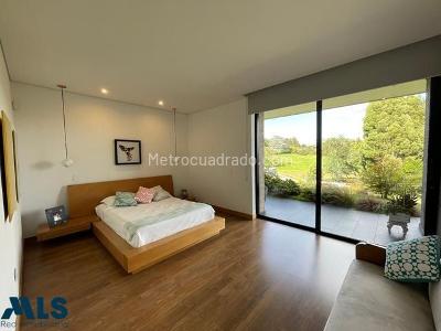 Casa de 5 alcobas en venta en Alto De Las Palmas, Envigado, 350 m² · foto 15 de 20