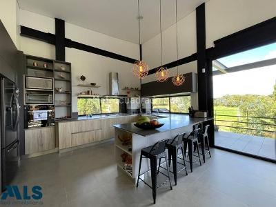Casa de 5 alcobas en venta en Alto De Las Palmas, Envigado, 350 m² · foto 2 de 20