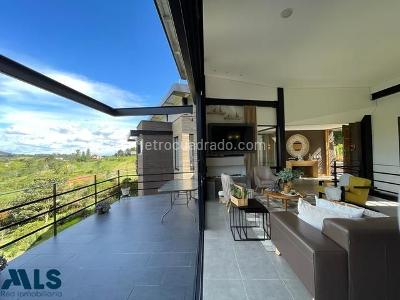 Casa de 5 alcobas en venta en Alto De Las Palmas, Envigado, 350 m² · foto 4 de 20