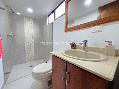 Apartamento de 4 alcobas en venta en Envigado, 198 m² · foto 9 de 20