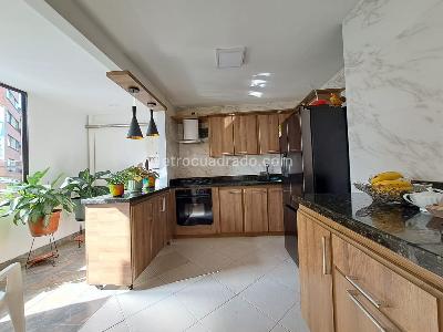 Apartamento de 4 alcobas en venta en Envigado, 198 m² · foto 19 de 20