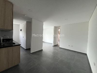 Apartamento de 2 alcobas en venta en La Doctora, Sabaneta, 70 m² · foto 3 de 20