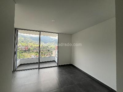 Apartamento de 2 alcobas en venta en La Doctora, Sabaneta, 70 m² · foto 5 de 20