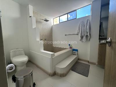 Casa de 4 alcobas en venta en Los Balsos, Medellín, 337 m² · foto 14 de 20