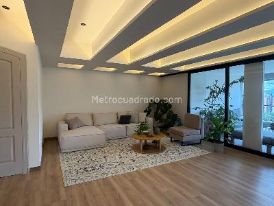 Apartamento de 4 alcobas en venta en Los Balsos No 1, Medellín, 294 m² · foto 3 de 12