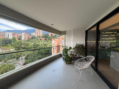Apartamento de 4 alcobas en venta en Los Balsos No 1, Medellín, 294 m² · foto 7 de 12