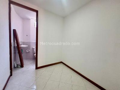 Apartamento en venta en Laureles, Medellín · foto 14 de 19