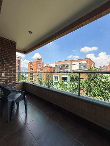 Apartamento en venta en Bosques De Zuniga, Envigado · foto 2 de 19