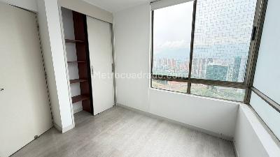 Apartamento de 4 alcobas en venta en El Poblado Oviedo, Medellín, 162 m² · foto 12 de 20