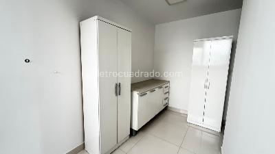 Apartamento de 4 alcobas en venta en El Poblado Oviedo, Medellín, 162 m² · foto 4 de 20