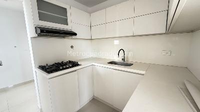 Apartamento de 4 alcobas en venta en El Poblado Oviedo, Medellín, 162 m² · foto 7 de 20