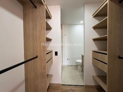Apartamento de 3 alcobas en venta en La Castellana, Medellín, 107 m² · foto 14 de 20