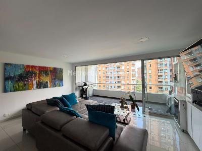 Apartamento de 3 alcobas en venta en El Poblado Castropol, Medellín, 117 m² · foto 7 de 16