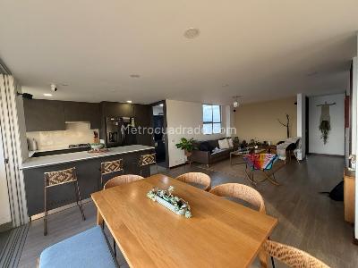 Apartamento de 2 alcobas en venta en Altos Del Poblado, Medellín, 87 m² · foto 9 de 20