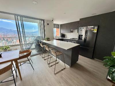 Apartamento de 2 alcobas en venta en Altos Del Poblado, Medellín, 87 m² · foto 5 de 20