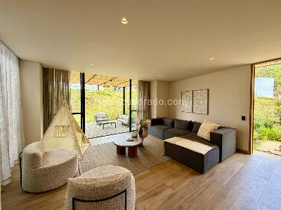 Casa de 3 alcobas en venta en Alto De Las Palmas, Envigado, 203 m² · foto 3 de 20