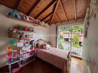Casa de 3 alcobas en venta en Altos Del Poblado, Medellín, 180 m² · foto 12 de 20