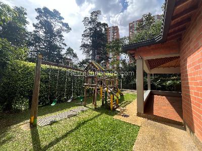 Casa de 3 alcobas en venta en Altos Del Poblado, Medellín, 180 m² · foto 16 de 20