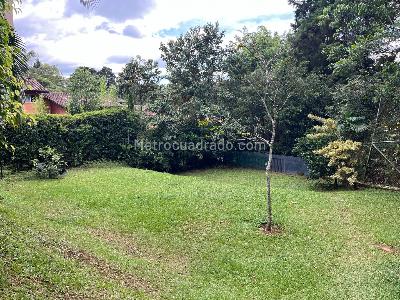 Casa de 3 alcobas en venta en Altos Del Poblado, Medellín, 180 m² · foto 18 de 20