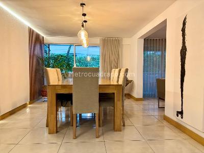 Apartamento en venta en El Poblado El Tesoro, Medellín · foto 14 de 17